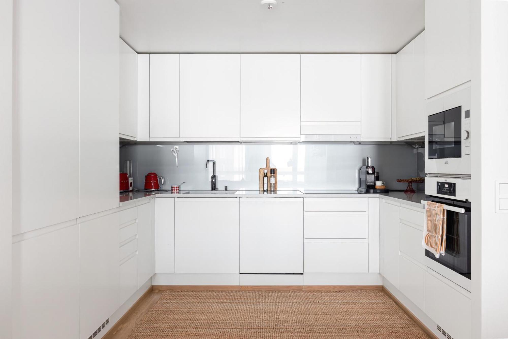 Apartment Top, Cozy, Lakeside, Sauna And Free Indoor Parking