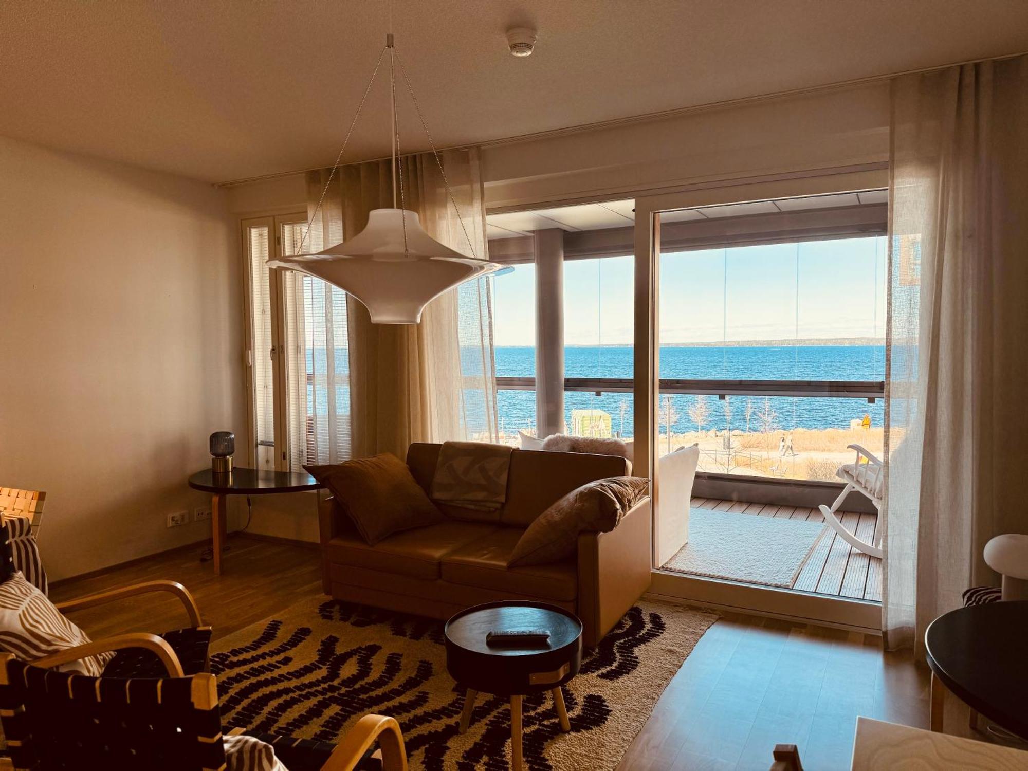 Top, Cozy, Lakeside, Sauna And Free Indoor Parking Tampere